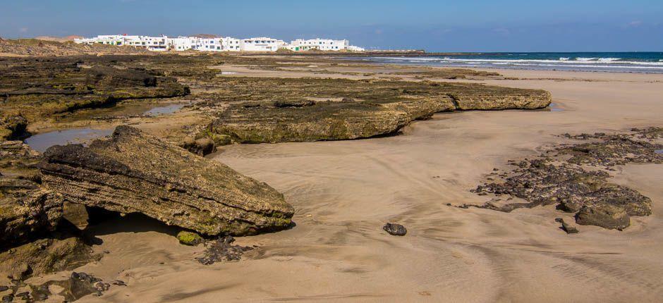 Playa de Famara Beliebte Strände auf Lanzarote