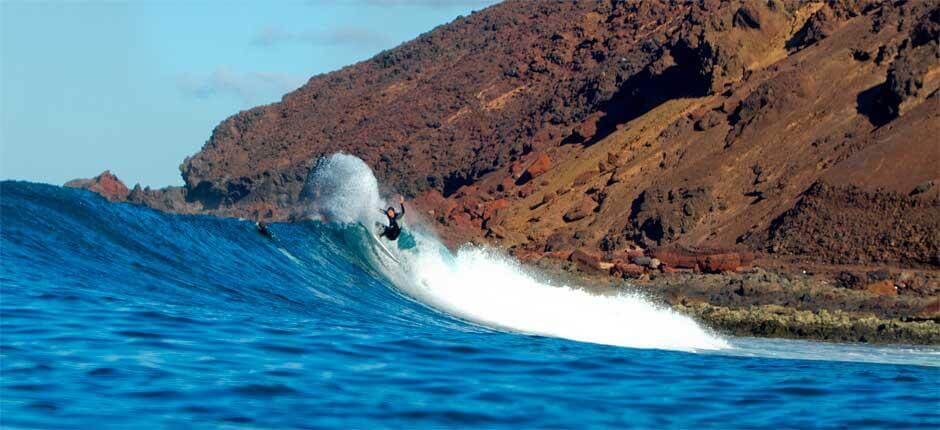 Surfen am Spot La Derecha de Lobos  Surf- Spots auf Fuerteventura