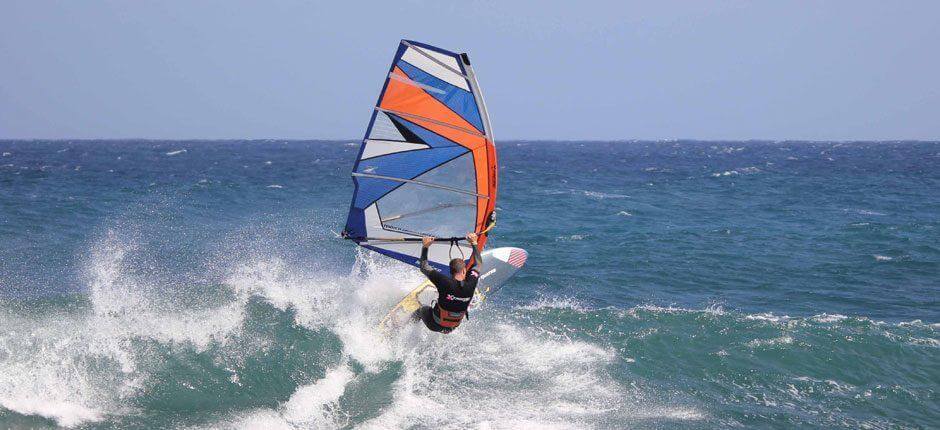 Windsurfen in Jameos del Agua  Windsurf- Spots de Lanzarote