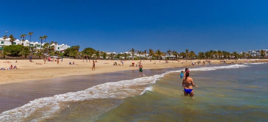 Playa de Las Cucharas  Beliebte Strände auf Lanzarote