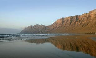 Famara